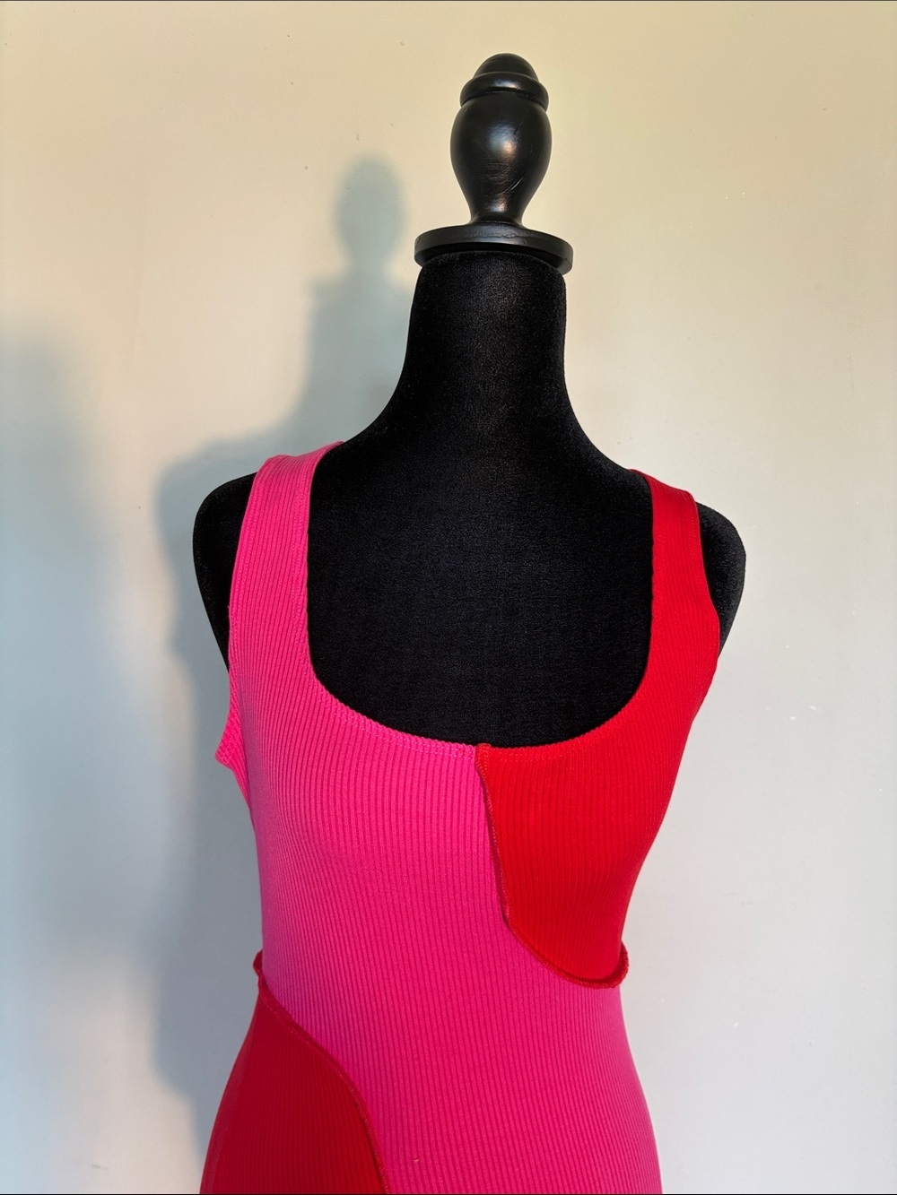naked wardrobe Pink and Red Colorblock Bodycon Midi Dress NWOT - Picture 4 of 8